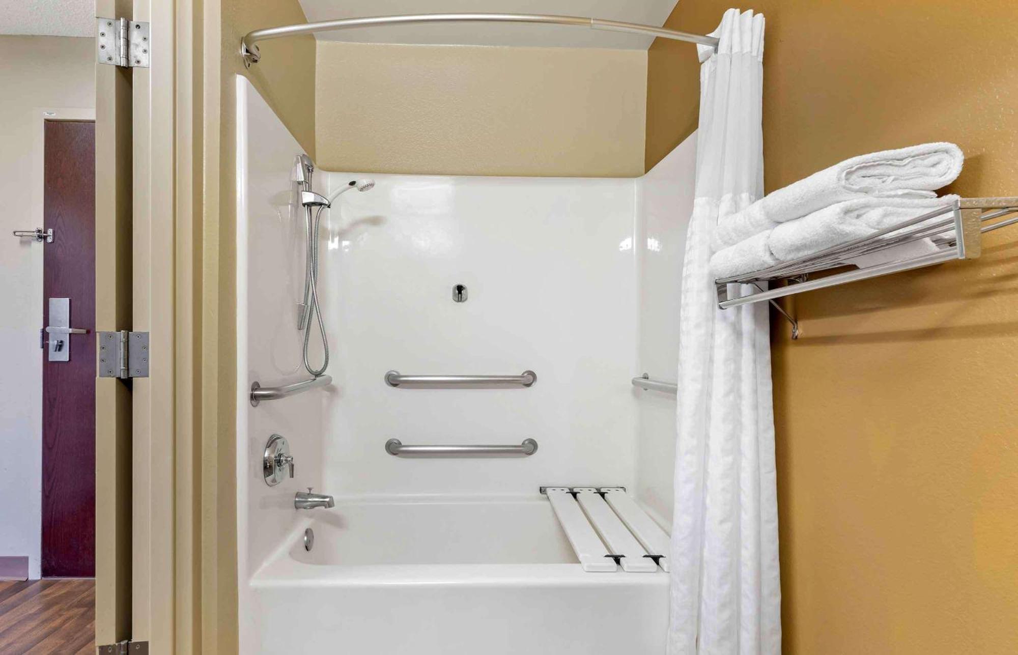 Extended Stay America Select Suites - Chicago - Lisle Exterior photo